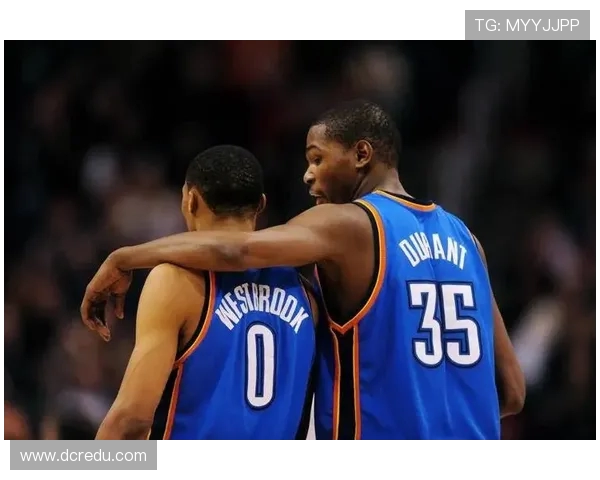 天赋碾压杜兰特，28 岁无球可打：比斯利的自毁之路